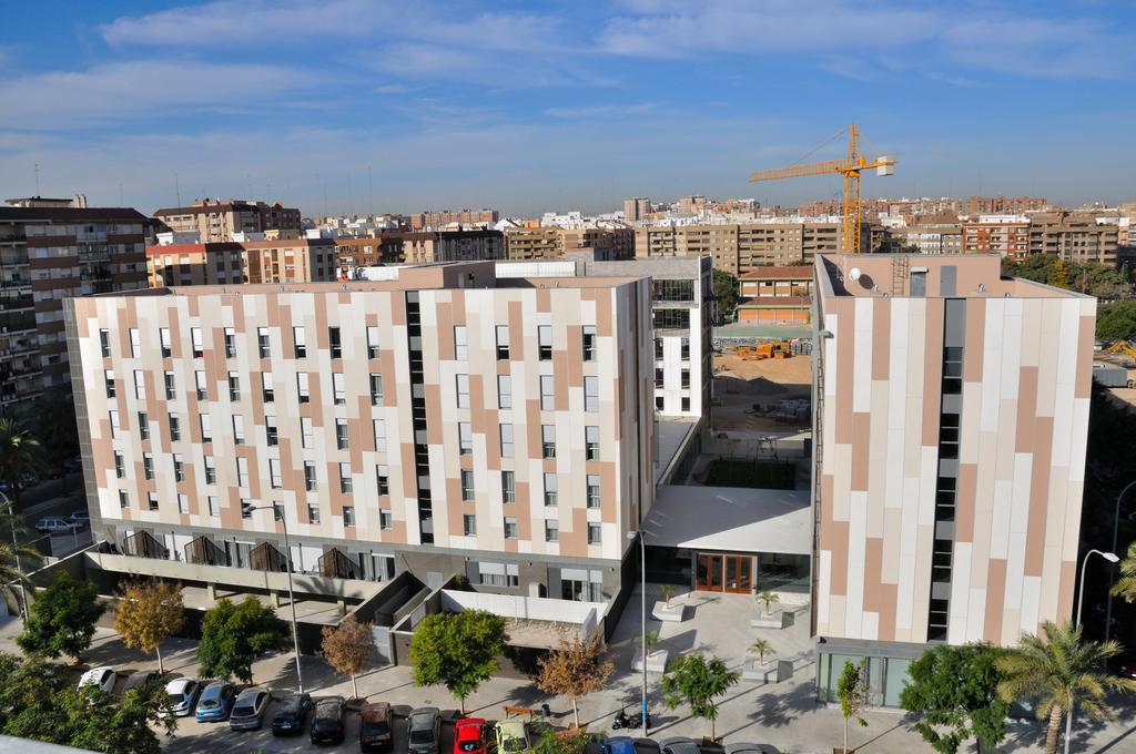 Residencia Universitaria Resa Damia Bonet Valencia Eksteriør billede